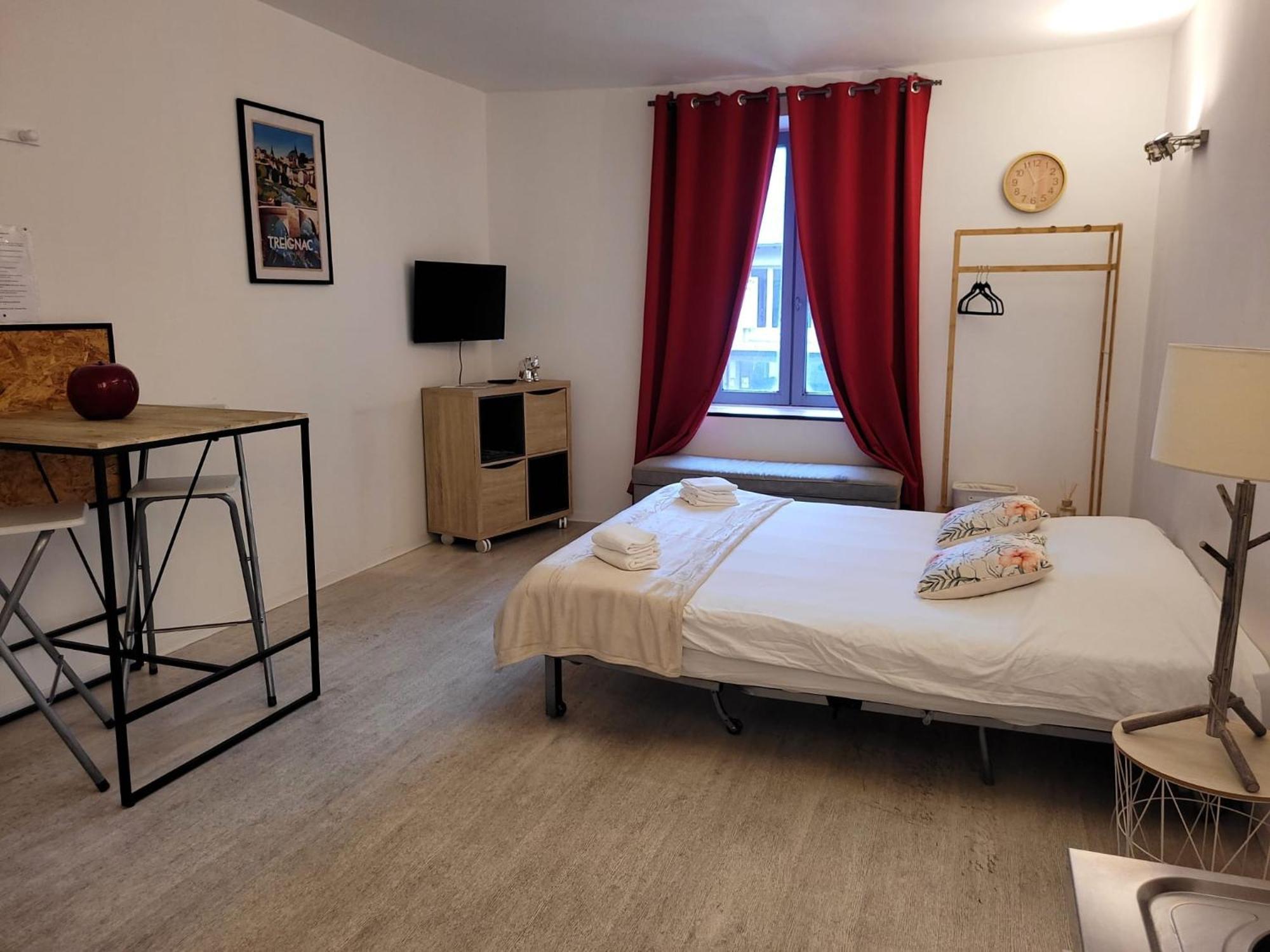 Residence Le 09 于宰尔希 外观 照片