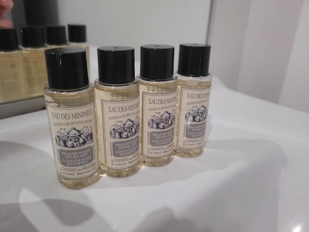 Residence Le 09 于宰尔希 外观 照片