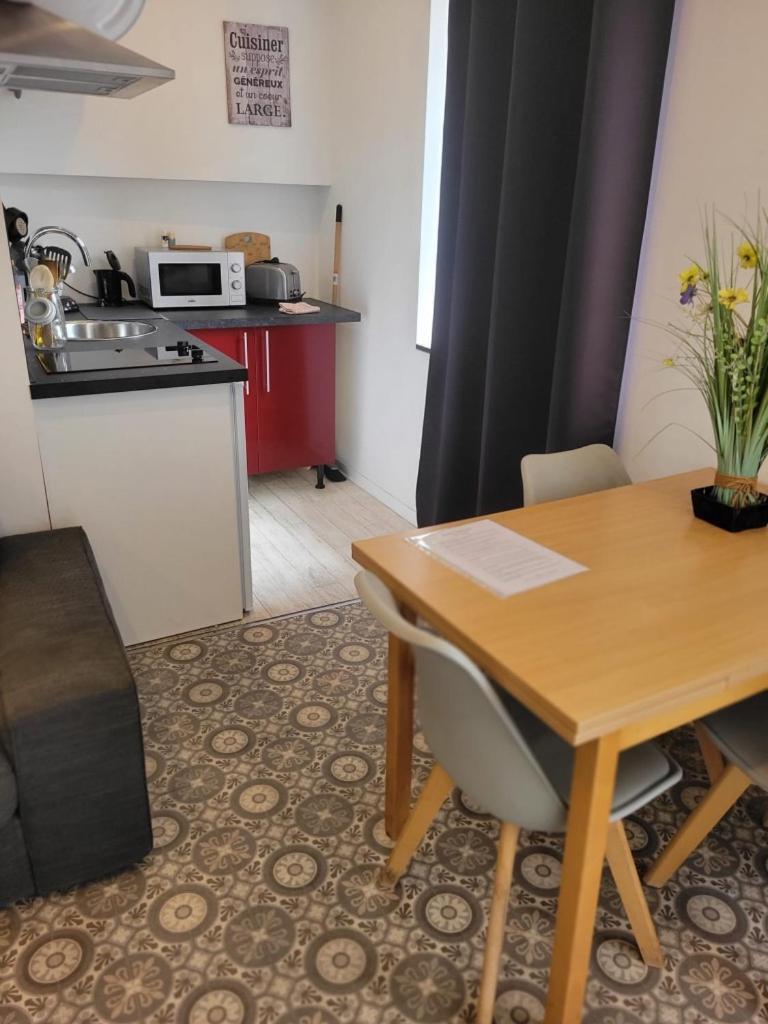Residence Le 09 于宰尔希 外观 照片